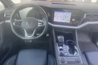 Volkswagen Touareg din 2024 cu 25.991 km - oferta VOL178832 - foto 7