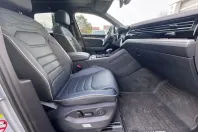 Volkswagen Touareg din 2024 cu 25.991 km - oferta VOL178832 - foto 9