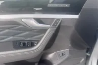 Volkswagen Touareg din 2024 cu 25.991 km - oferta VOL178832 - foto 14