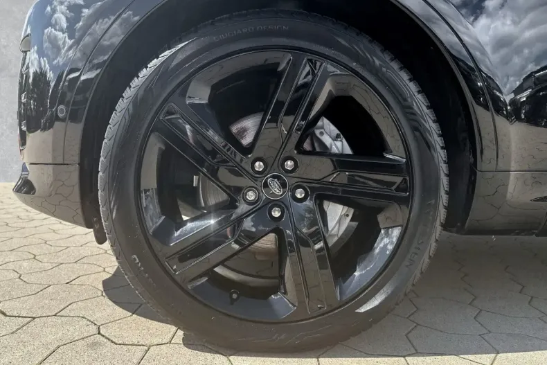 Land Rover Discovery din 2024 cu 20.482 km - oferta LAN178845 - foto 9