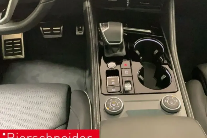 Volkswagen Touareg din 2025 cu 11.648 km - oferta VOL178846 - foto 16