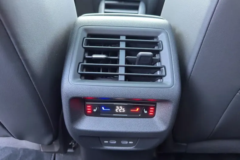 Volkswagen Tayron din 2025 cu 17.000 km - oferta VOL178850 - foto 12