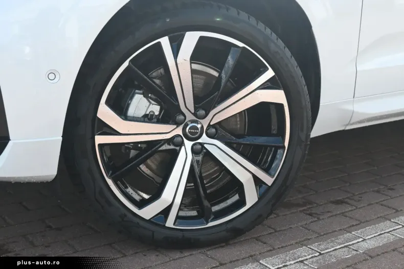 Volvo XC60 din 2024 cu 21.000 km - oferta VOL178853 - foto 11