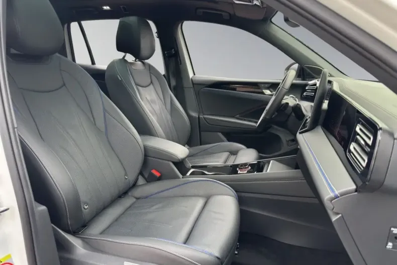 Volkswagen Tiguan din 2024 cu 15.800 km - oferta VOL178858 - foto 17