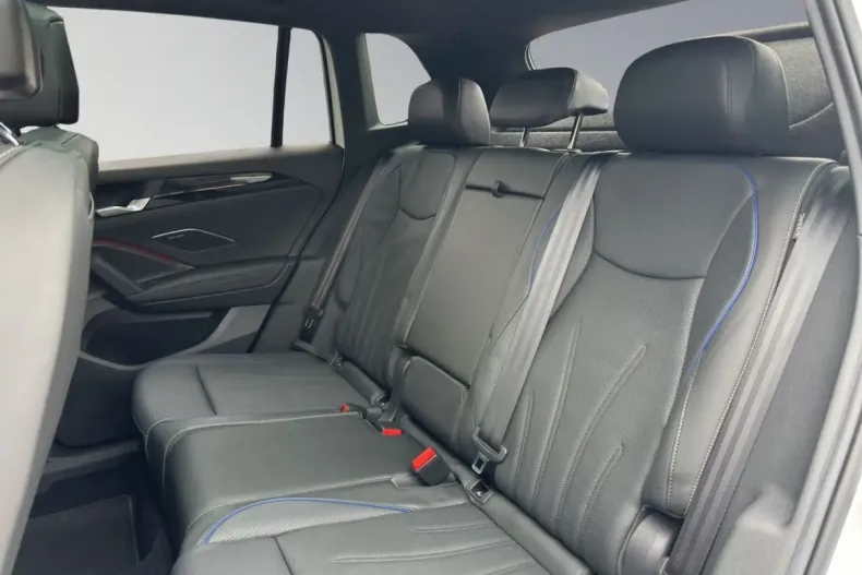 Volkswagen Tiguan din 2024 cu 15.800 km - oferta VOL178858 - foto 18