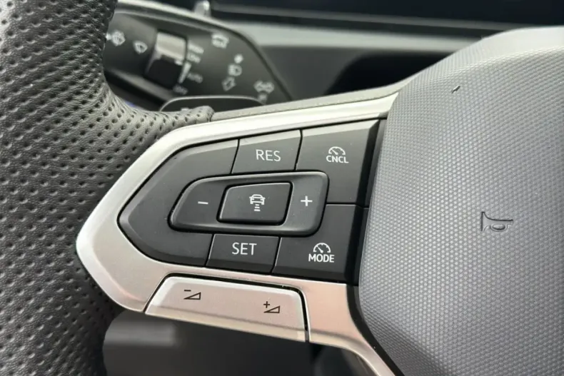 Volkswagen Tiguan din 2024 cu 15.800 km - oferta VOL178858 - foto 24