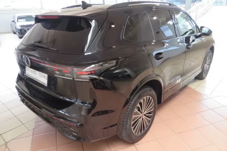 Volkswagen Tiguan din 2024 cu 28.900 km - oferta VOL178863 - foto 3