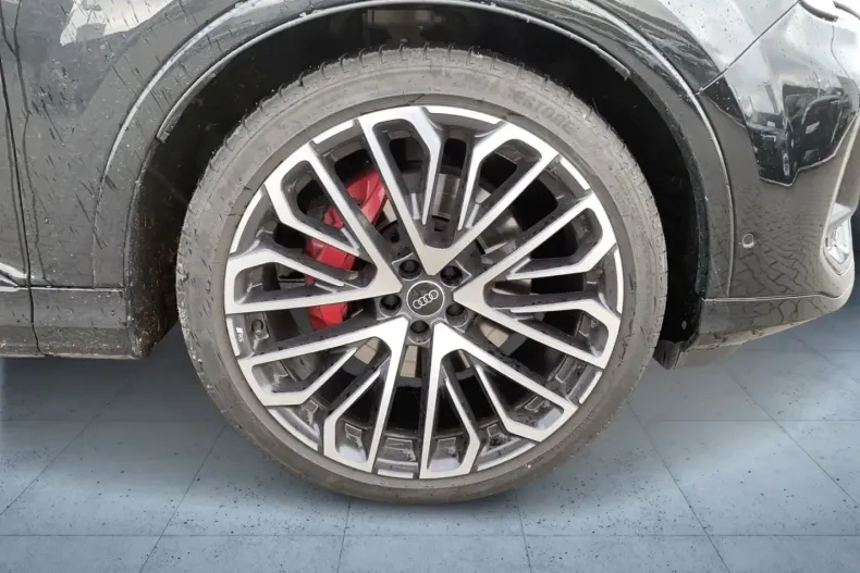 Audi Q7 din 2025 cu 9.900 km - oferta AUD178864 - foto 8