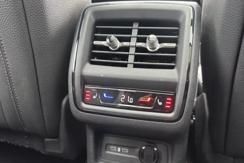 Skoda Kodiaq din 2024 cu 19.990 km - oferta SKO178867 - foto 14