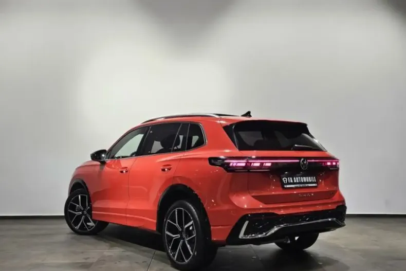 Volkswagen Tiguan din 2024 cu 15.300 km - oferta VOL178868 - foto 10