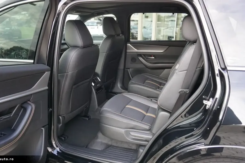 Mazda CX-80 din 2024 cu 8.100 km - oferta MAZ178875 - foto 16