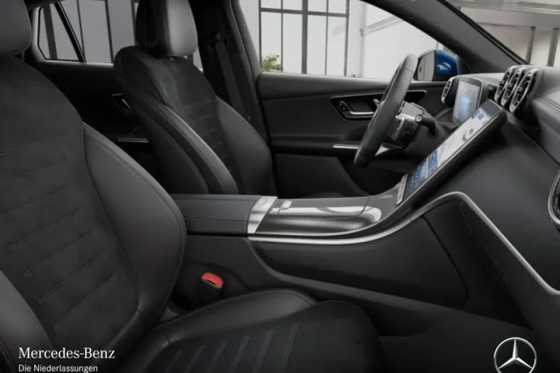 Mercedes-Benz GLC 200 (Clasa GLC) din 2024 cu 13.526 km - oferta MER178884 - foto 9