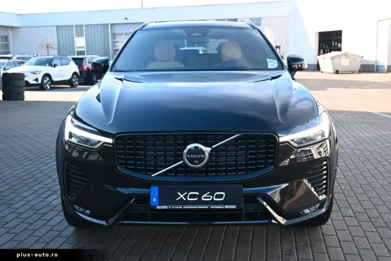 Volvo XC60 din 2023 cu 29.800 km - oferta VOL178891 - foto 8