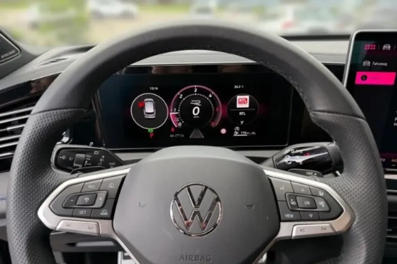 Volkswagen Tiguan din 2024 cu 19.900 km - oferta VOL178893 - foto 8