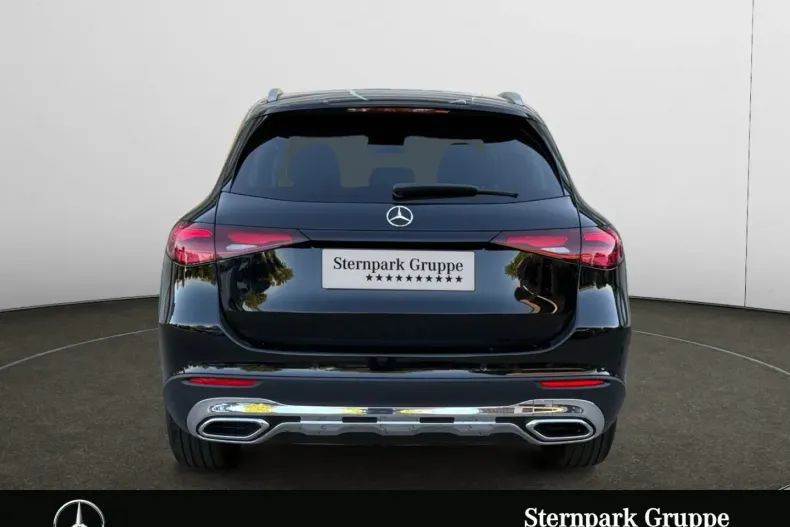 Mercedes-Benz GLC 200 din 2024 cu 2.420 km - oferta MER178903 - foto 4