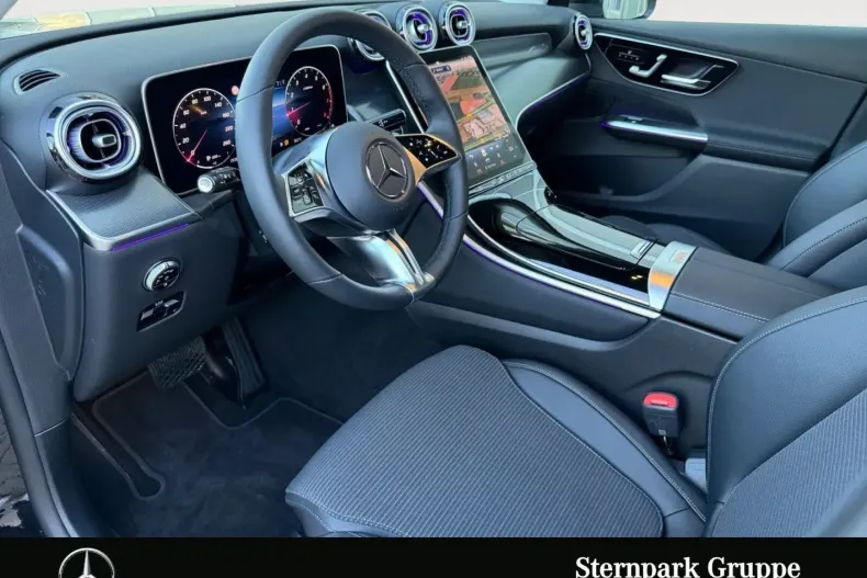 Mercedes-Benz GLC 200 din 2024 cu 2.420 km - oferta MER178903 - foto 9