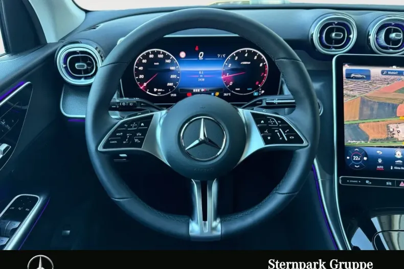 Mercedes-Benz GLC 200 din 2024 cu 2.420 km - oferta MER178903 - foto 13