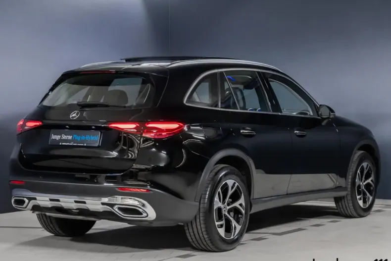 Mercedes-Benz GLC 300 din 2024 cu 12.736 km - oferta MER178906 - foto 2