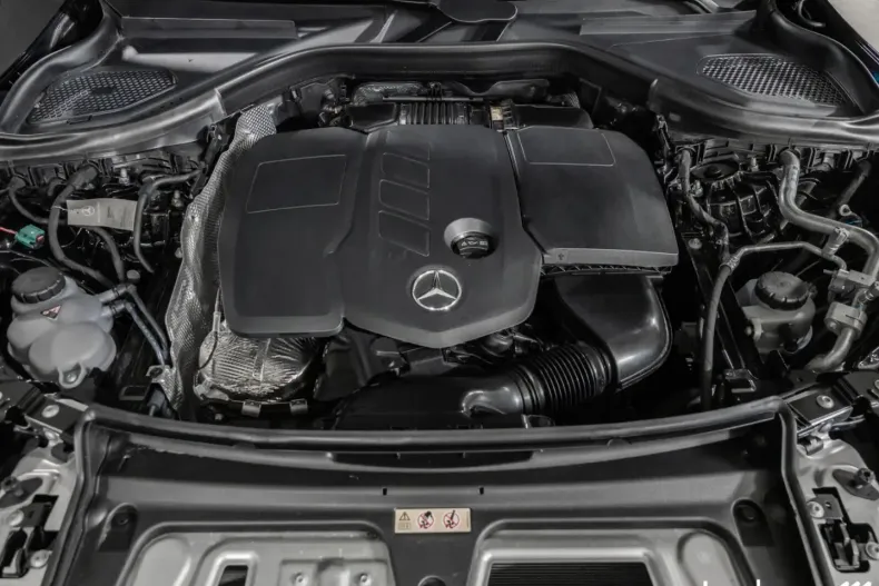 Mercedes-Benz GLC 300 din 2024 cu 12.736 km - oferta MER178906 - foto 8