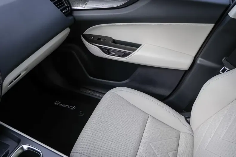 Lexus NX 350h din 2025 cu 5.000 km - oferta LEX178909 - foto 13