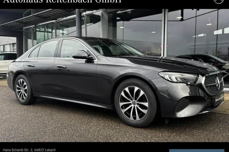 Mercedes-Benz E 220 (Clasa E) din 2024 cu 8.106 km - oferta MER178912 - foto 3