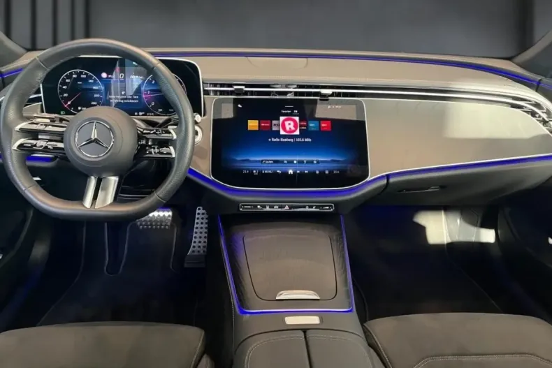 Mercedes-Benz E 220 din 2024 cu 12.900 km - oferta MER178913 - foto 11