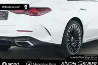 Mercedes-Benz E 220 (Clasa E) din 2025 cu 25.415 km - oferta MER178916 - foto 9