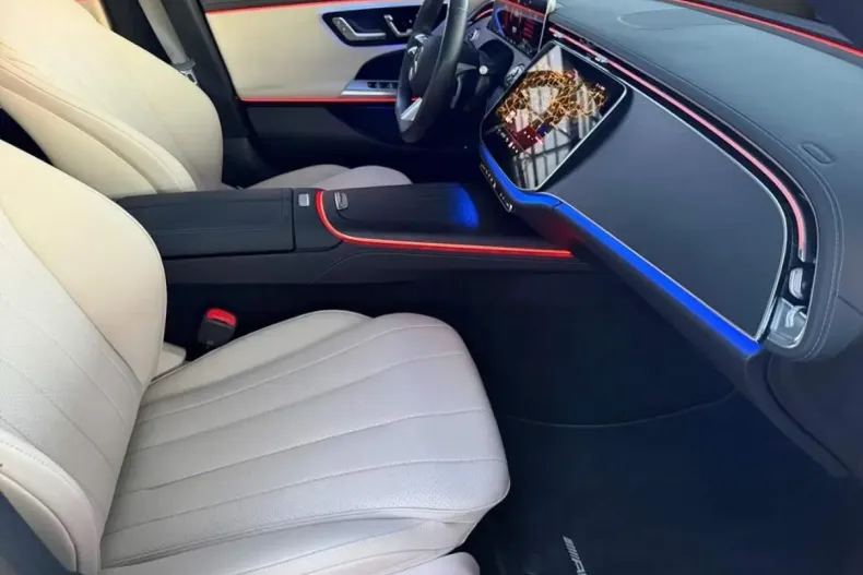 Mercedes-Benz E 300 din 2024 cu 22.300 km - oferta MER178917 - foto 8