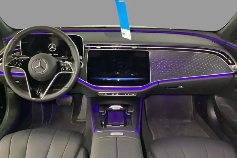 Mercedes-Benz E 220 (Clasa E) din 2024 cu 13.500 km - oferta MER178921 - foto 7