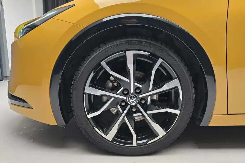 Toyota Prius din 2023 cu 29.100 km - oferta TOY178923 - foto 15