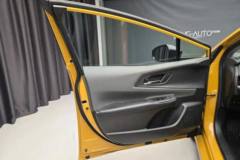 Toyota Prius din 2023 cu 29.100 km - oferta TOY178923 - foto 16