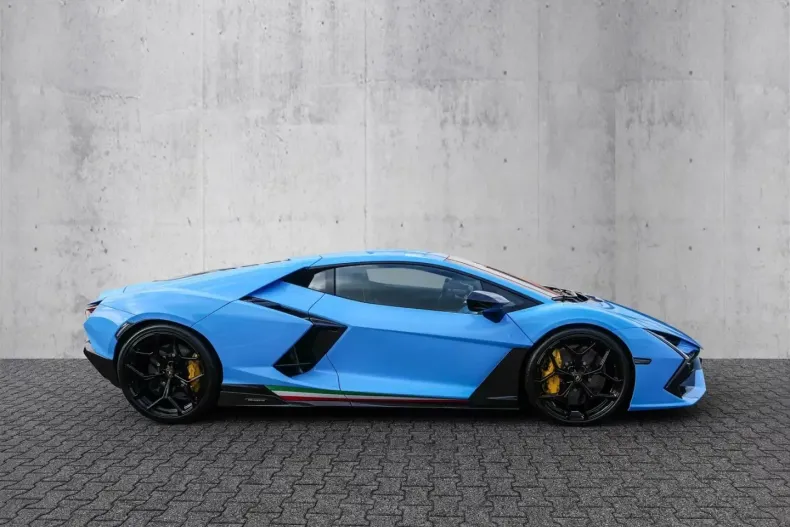 Lamborghini Revuelto din 2024 cu 6.500 km - oferta LAM178929 - foto 4
