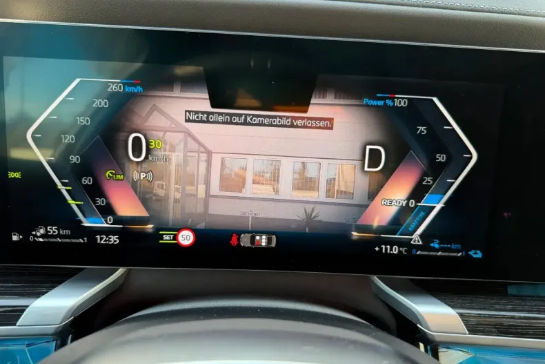 BMW 750 din 2023 cu 17.188 km - oferta BMW178931 - foto 11