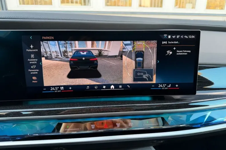 BMW 750 din 2023 cu 17.188 km - oferta BMW178931 - foto 12