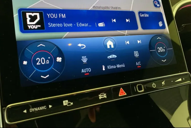 Mercedes-Benz CLE 200 din 2024 cu 9.067 km - oferta MER178934 - foto 22