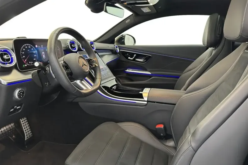 Mercedes-Benz CLE 200 din 2024 cu 15.451 km - oferta MER178935 - foto 7