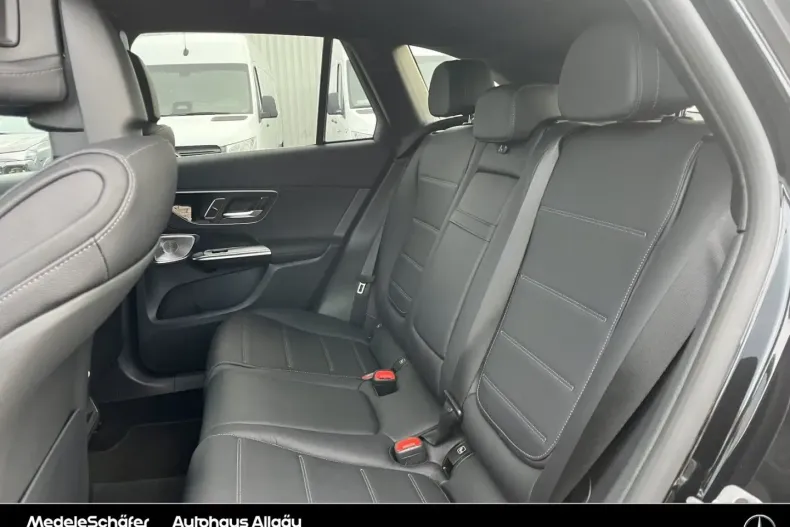 Mercedes-Benz GLC 300 din 2024 cu 27.447 km - oferta MER178937 - foto 16