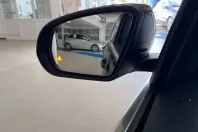 Mercedes-Benz GLC 220 din 2024 cu 9.500 km - oferta MER178938 - foto 9