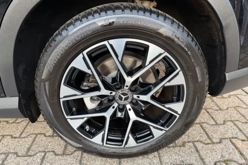 Mercedes-Benz GLC 200 din 2025 cu 13.900 km - oferta MER178939 - foto 18