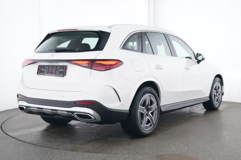 Mercedes-Benz GLC 220 (Clasa GLC) din 2024 cu 12.544 km - oferta MER178940 - foto 3