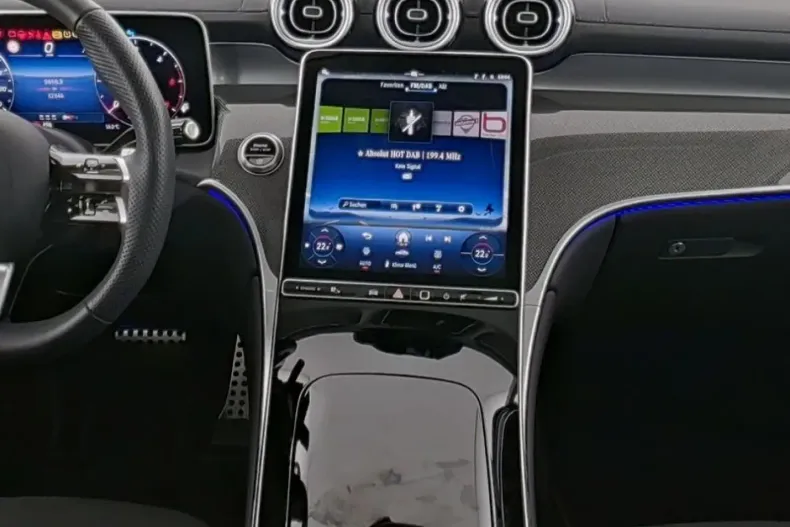 Mercedes-Benz GLC 220 (Clasa GLC) din 2024 cu 12.544 km - oferta MER178940 - foto 5