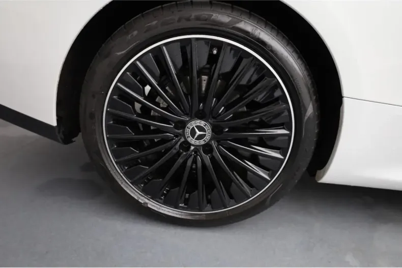 Mercedes-Benz CLE 220 (Clasa CLE) din 2024 cu 24.900 km - oferta MER178948 - foto 19
