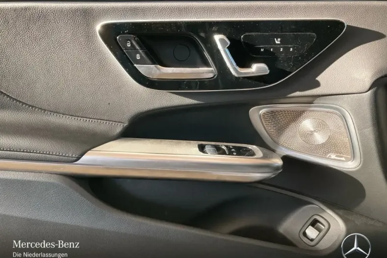 Mercedes-Benz CLE 200 din 2024 cu 15.267 km - oferta MER178950 - foto 14