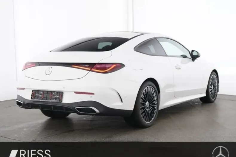 Mercedes-Benz CLE 200 din 2024 cu 12.408 km - oferta MER178957 - foto 2