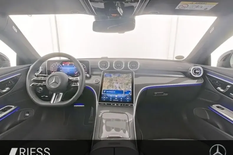 Mercedes-Benz CLE 200 din 2024 cu 12.408 km - oferta MER178957 - foto 6