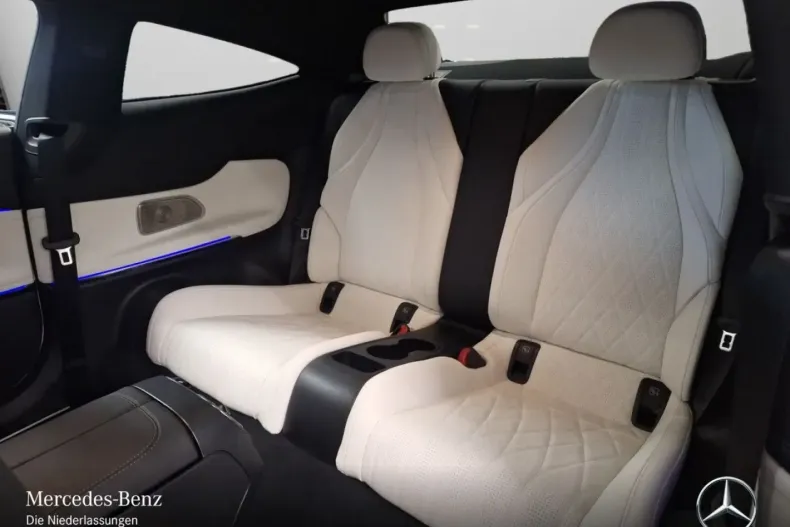 Mercedes-Benz CLE 200 din 2023 cu 14.682 km - oferta MER178958 - foto 9