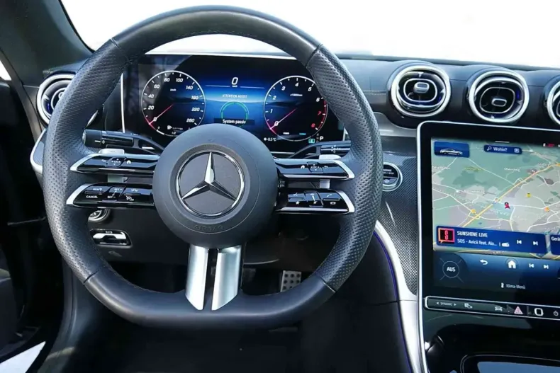 Mercedes-Benz CLE 200 din 2024 cu 13.489 km - oferta MER178962 - foto 9