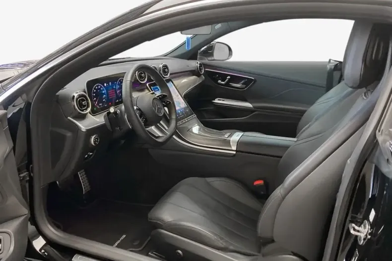 Mercedes-Benz CLE 200 din 2024 cu 11.653 km - oferta MER178964 - foto 5