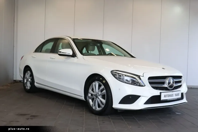 Mercedes-Benz C 220 din 2021 cu 29.950 km - oferta MER178965 - foto 1
