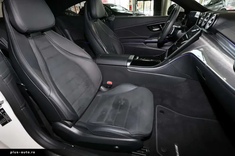 Mercedes-Benz CLE 200 din 2024 cu 9.200 km - oferta MER178969 - foto 4